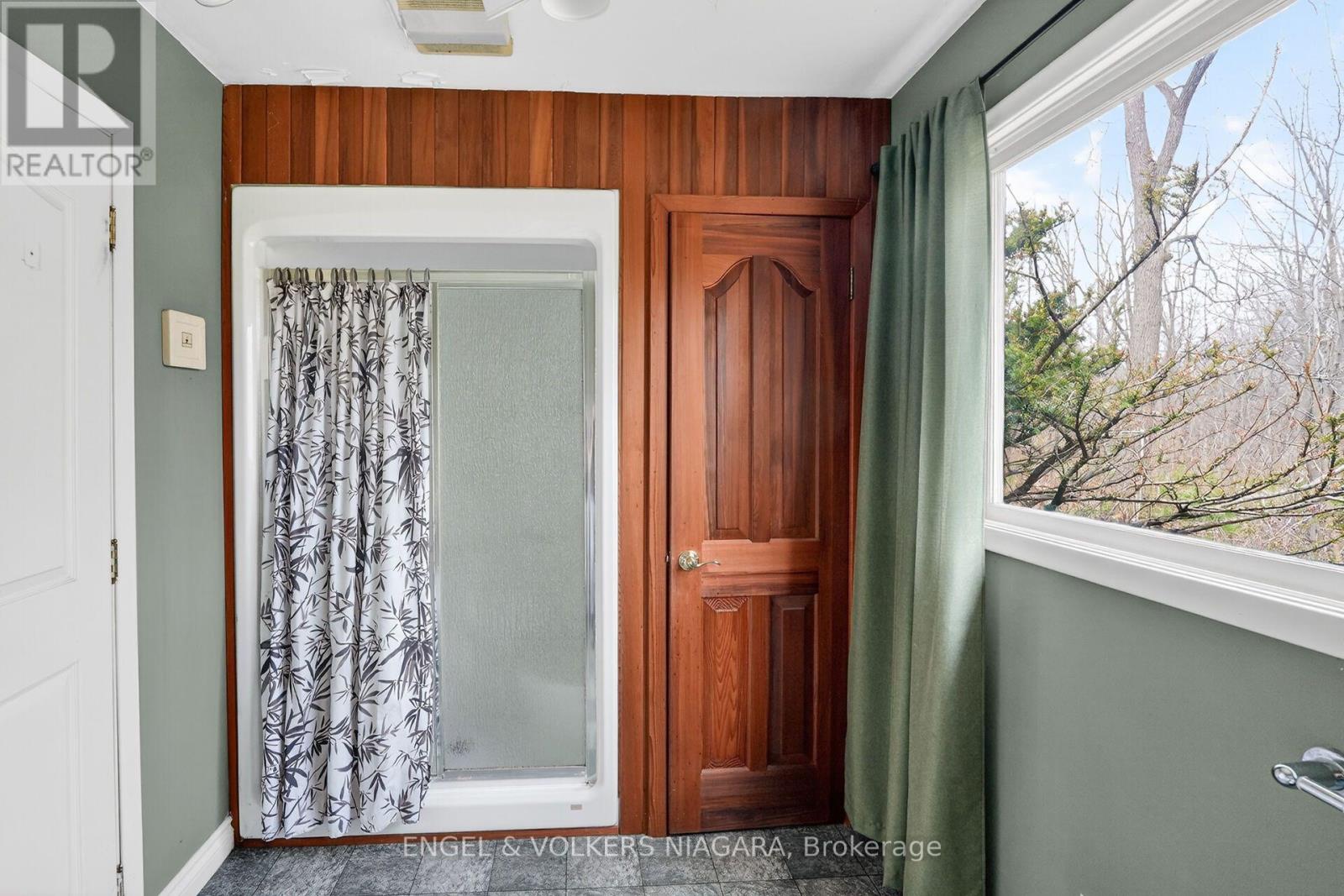 41 Park Road S, Grimsby, Ontario  L3M 4E7 - Photo 20 - X14109810