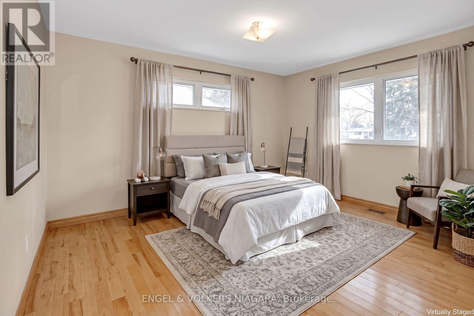 41 Park Road S, Grimsby, Ontario  L3M 4E7 - Photo 21 - X14109810