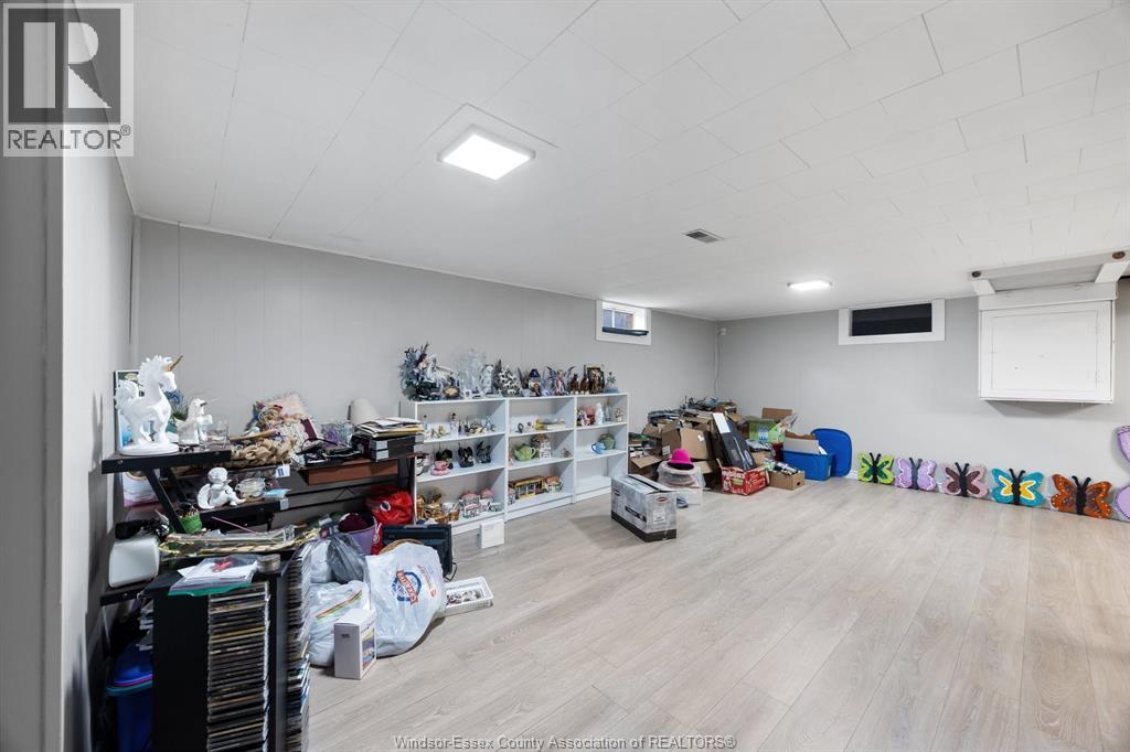 2417 Dandurand, Windsor, Ontario  N9E 2E1 - Photo 18 - 26026061