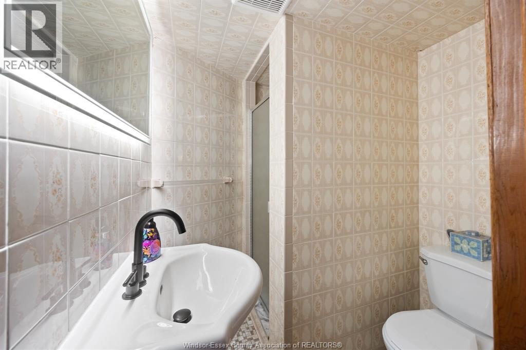 2417 Dandurand, Windsor, Ontario  N9E 2E1 - Photo 20 - 26026061