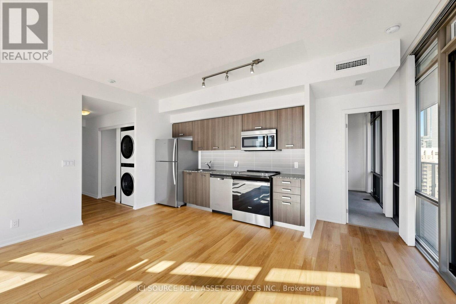 2608 - 832 Bay Street, Toronto (Bay Street Corridor), Ontario  M5S 1Z6 - Photo 17 - C14109836