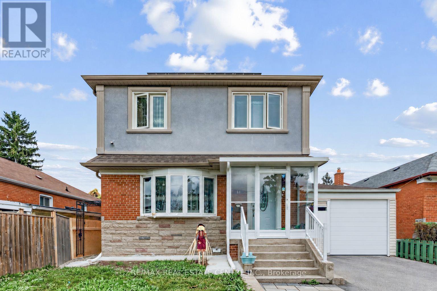 Lower - 14 Flora Drive, Toronto, Ontario  M1P 1A3 - Photo 2 - E14109782