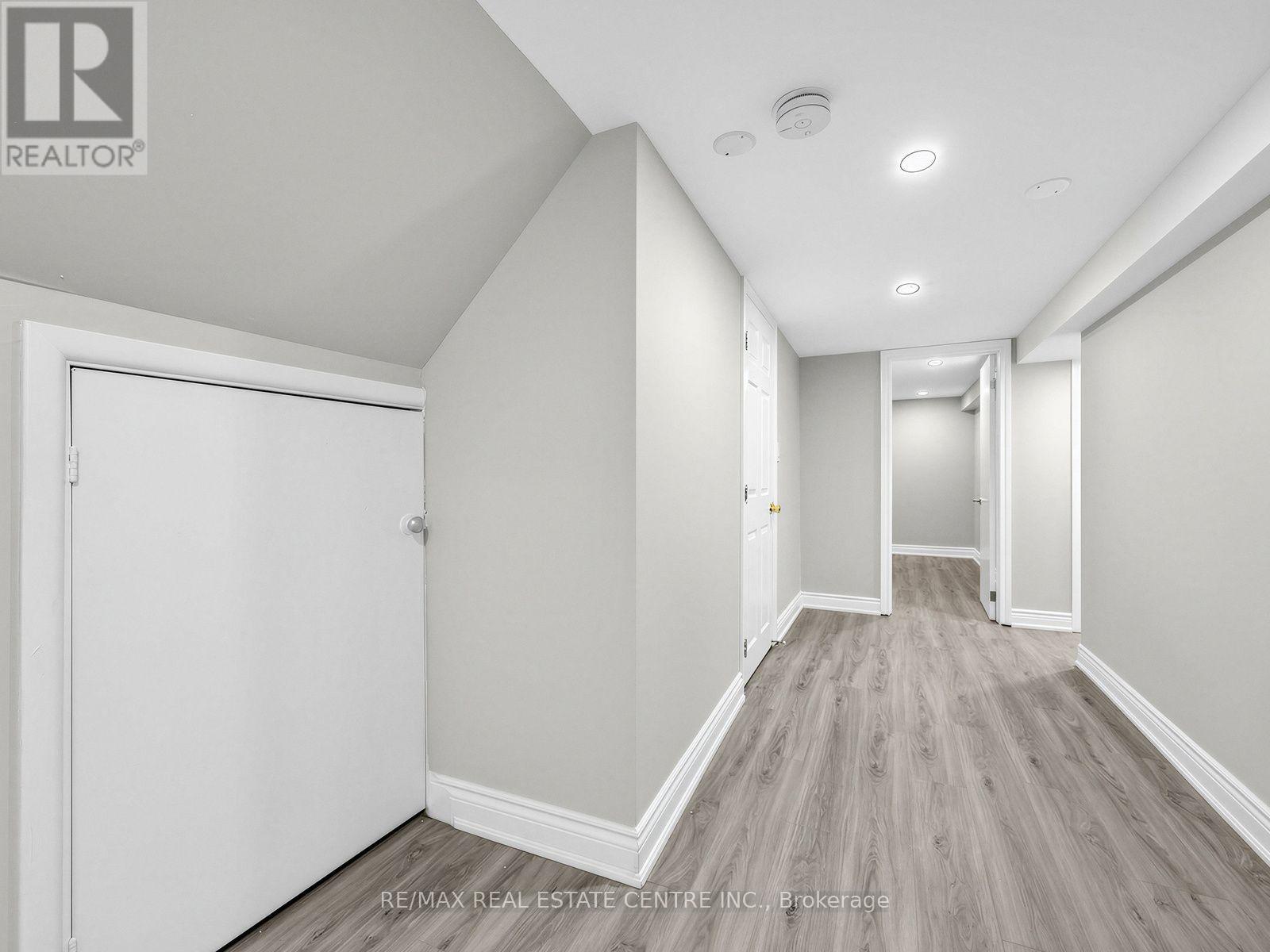 Lower - 14 Flora Drive, Toronto, Ontario  M1P 1A3 - Photo 9 - E14109782