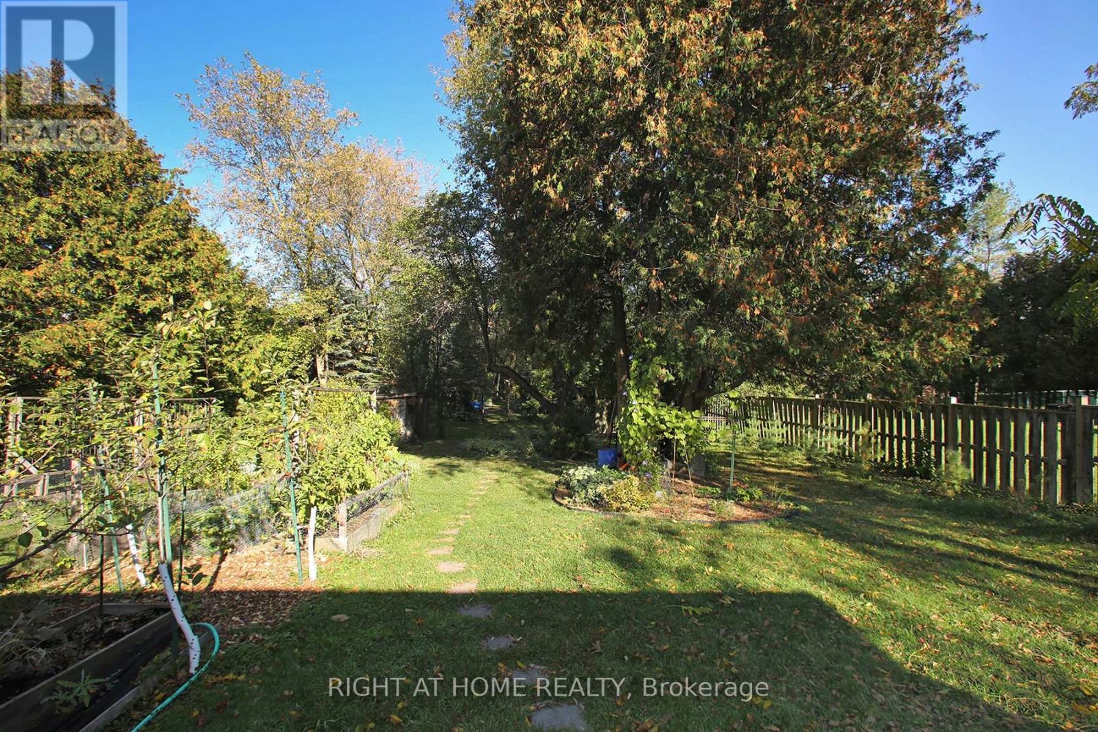 1436 Nash Road, Clarington (Courtice), Ontario  L1E 2K1 - Photo 10 - E14109870