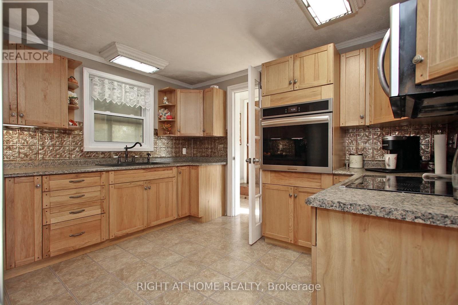 1436 Nash Road, Clarington (Courtice), Ontario  L1E 2K1 - Photo 24 - E14109870
