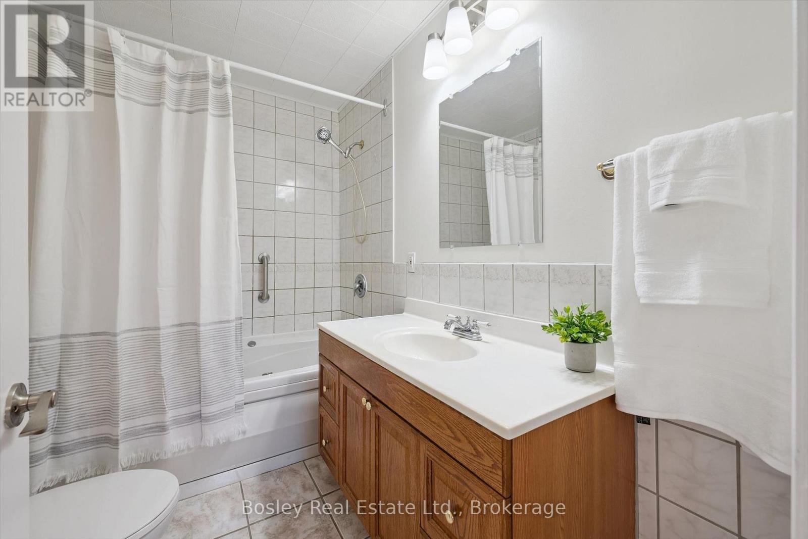 31 Jane St Street, Guelph (St. George's), Ontario  N1E 4T2 - Photo 16 - X14109794
