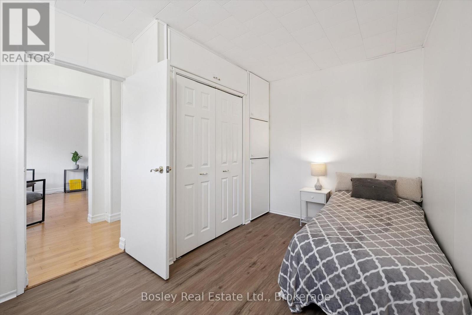 31 Jane St Street, Guelph (St. George's), Ontario  N1E 4T2 - Photo 18 - X14109794