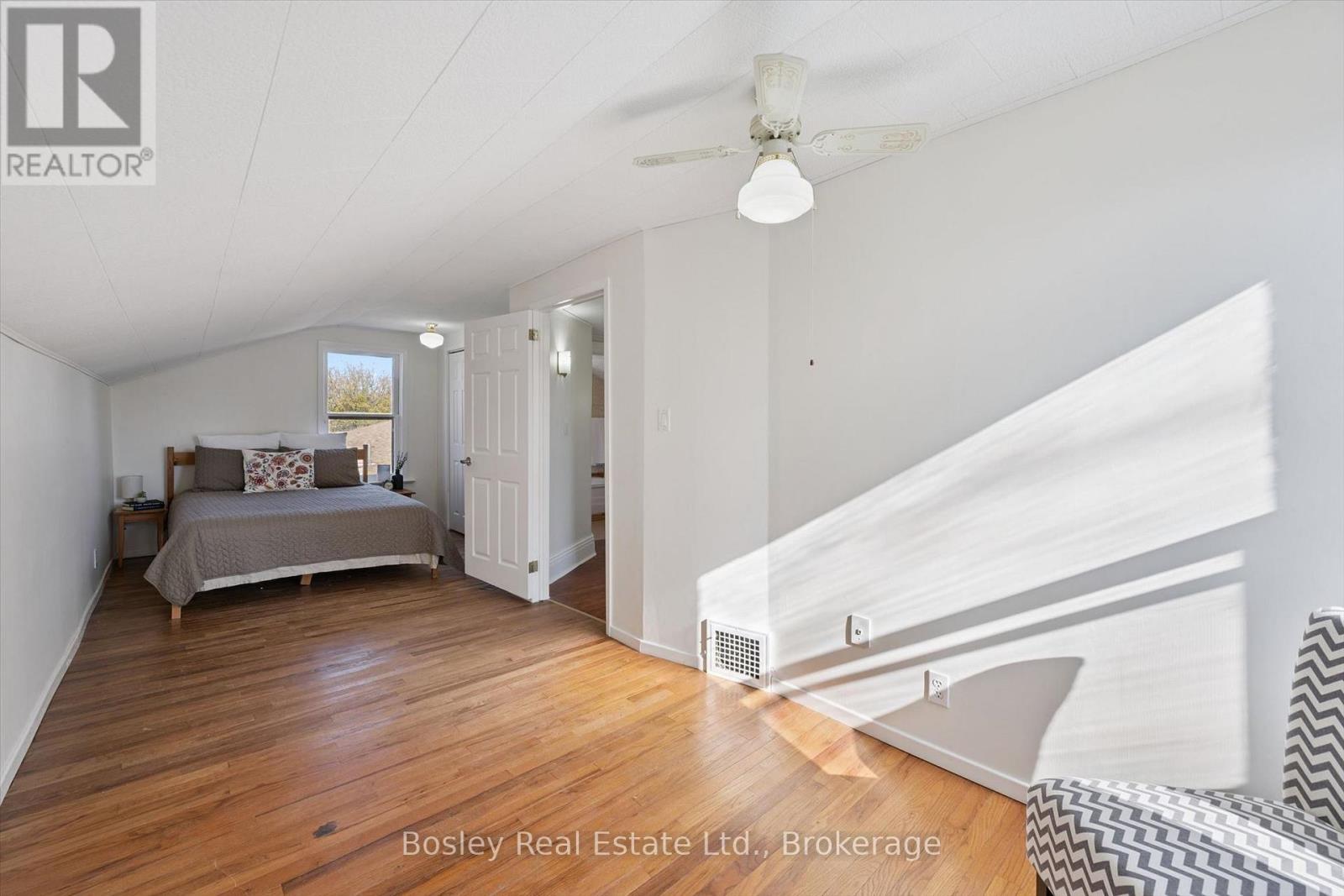 31 Jane St Street, Guelph (St. George's), Ontario  N1E 4T2 - Photo 24 - X14109794