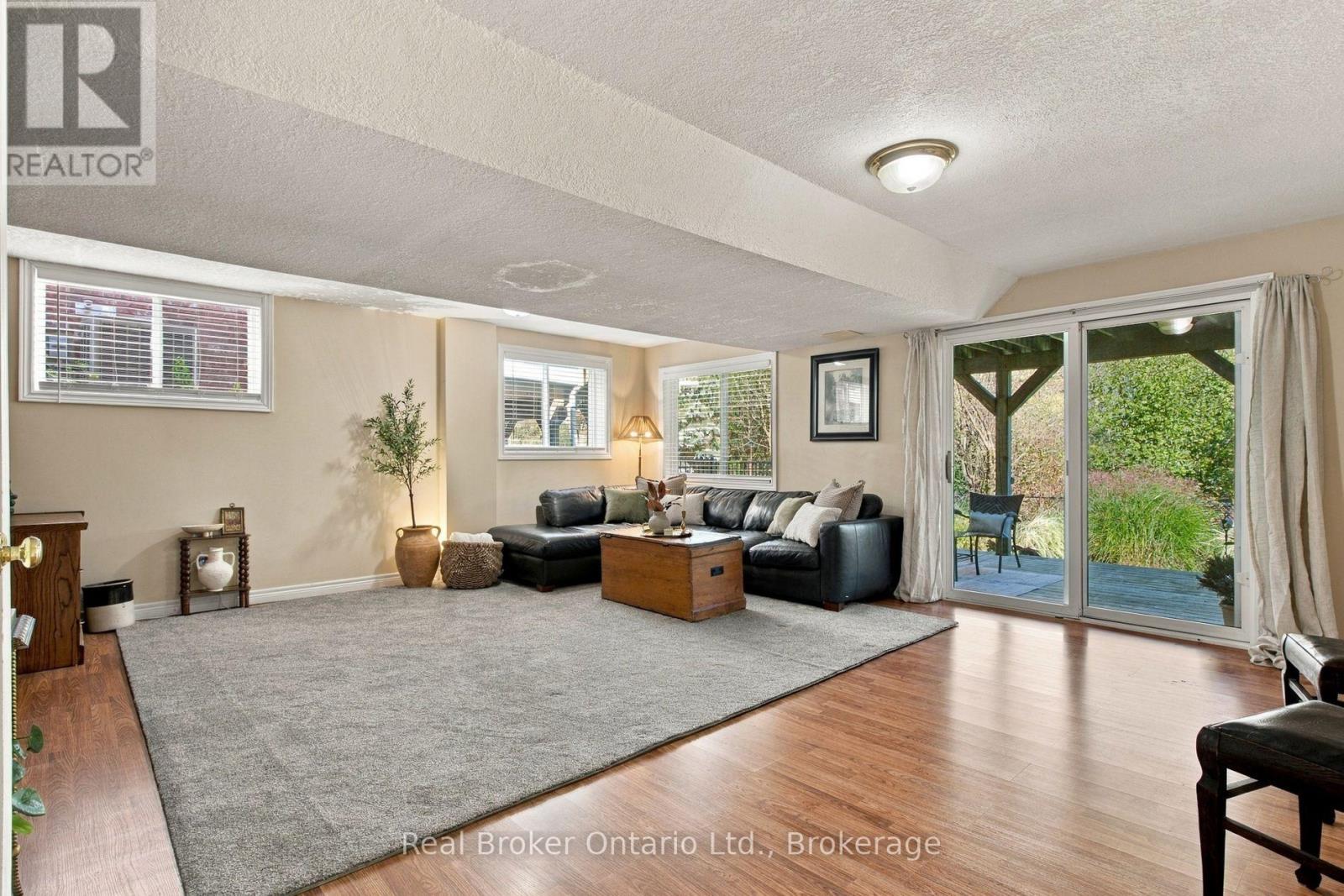 42 Fletcher Court, Guelph (Grange Road), Ontario  N1E 7G8 - Photo 27 - X14109832