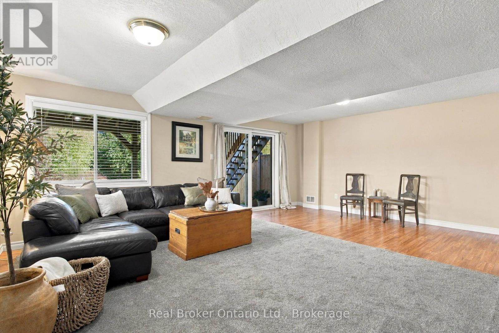 42 Fletcher Court, Guelph (Grange Road), Ontario  N1E 7G8 - Photo 28 - X14109832