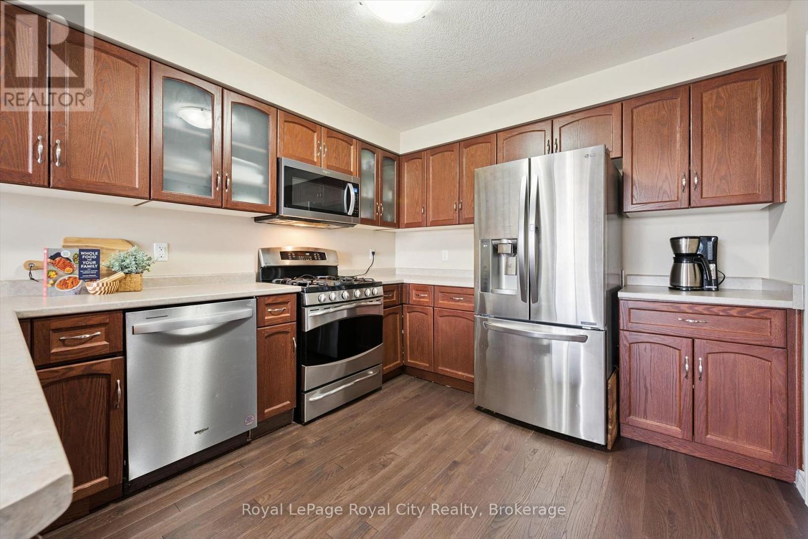 36 Oakes Crescent, Guelph, Ontario  N1E 0J6 - Photo 17 - X14109848