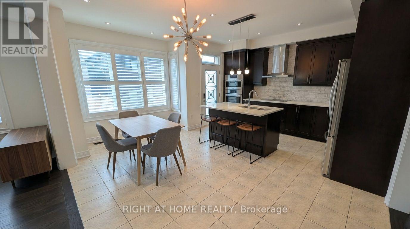 29 Mondial Crescent, East Gwillimbury (Queensville), Ontario  L9N 0S1 - Photo 5 - N14109800