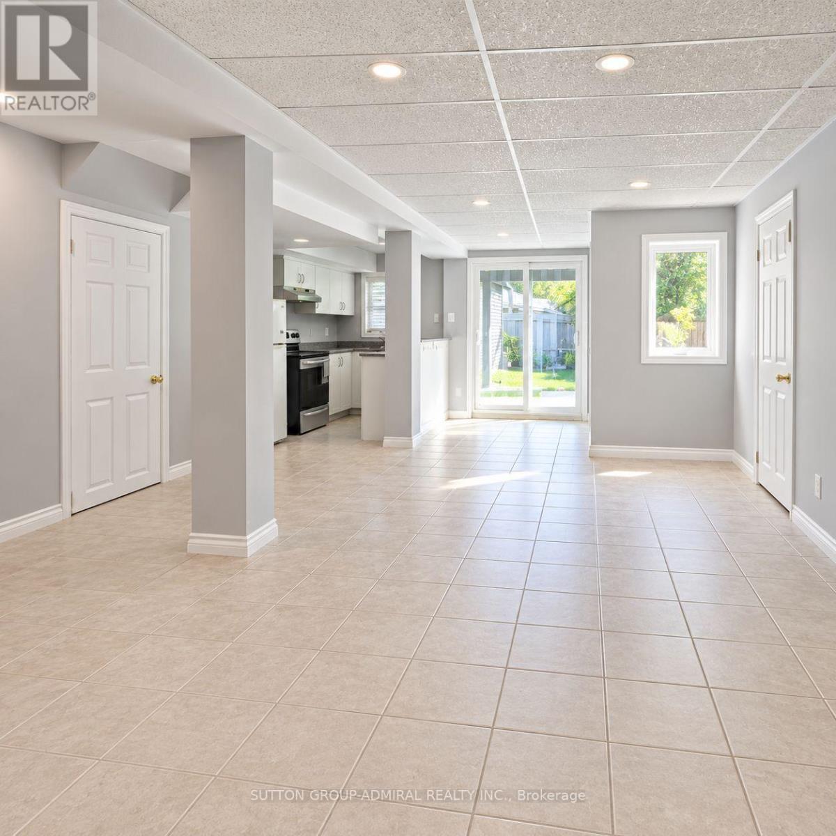705 Happy Vale Drive, Innisfil (Alcona), Ontario  L9S 2E6 - Photo 5 - N14109818