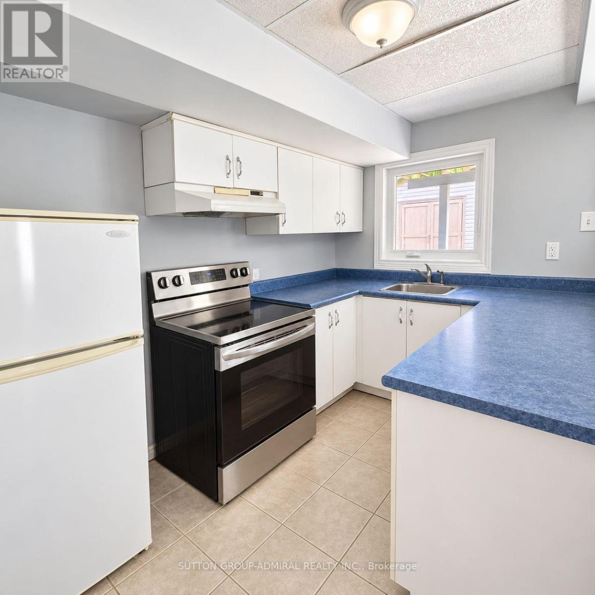 705 Happy Vale Drive, Innisfil (Alcona), Ontario  L9S 2E6 - Photo 7 - N14109818