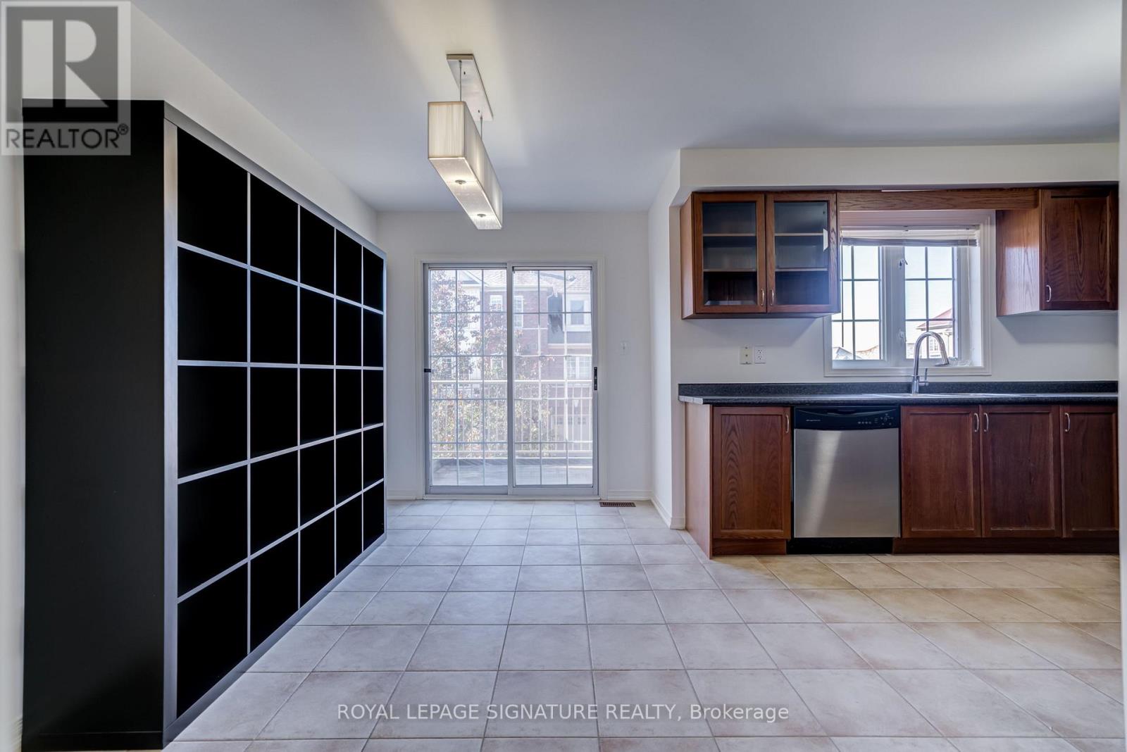 67 Prince Charles Way, Markham, Ontario  L6C 0B4 - Photo 21 - N14109860