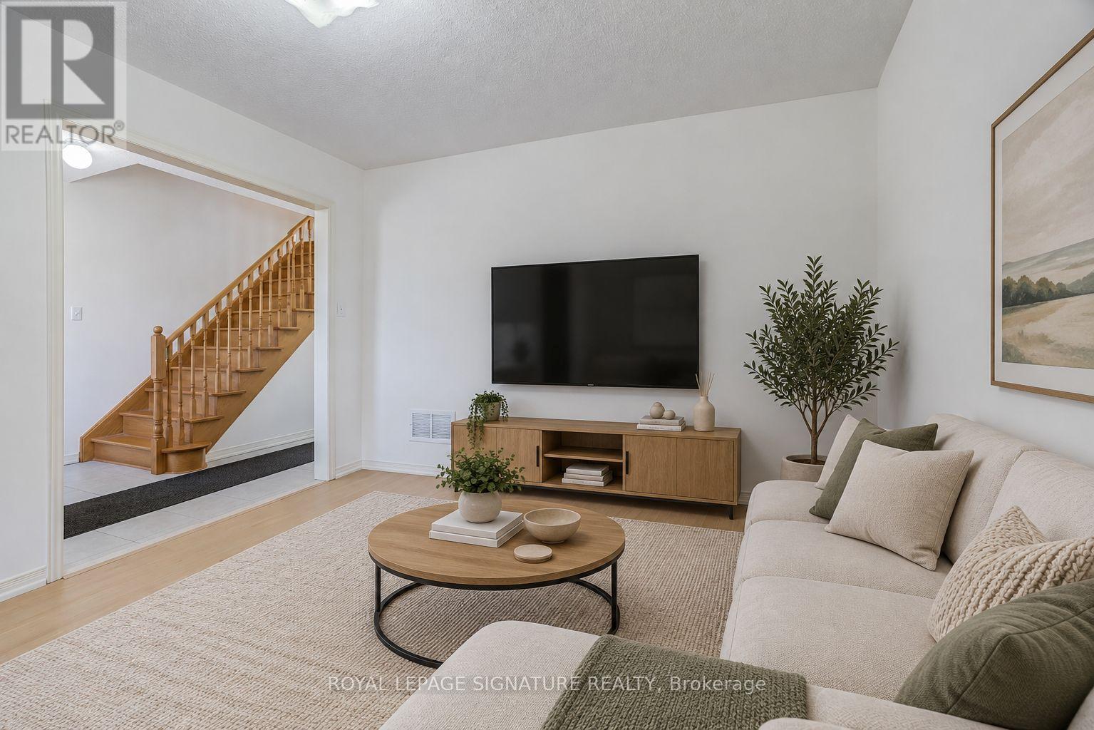 67 Prince Charles Way, Markham, Ontario  L6C 0B4 - Photo 8 - N14109860
