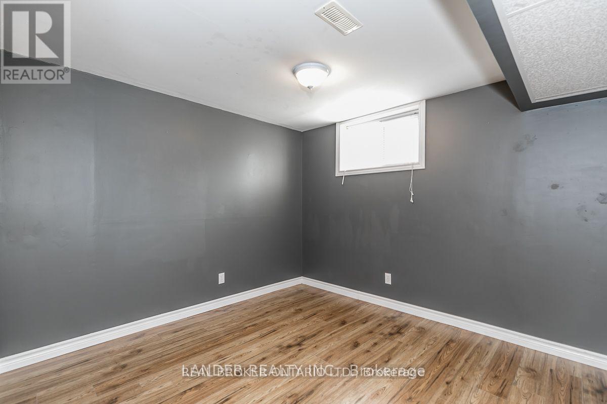 332 Walker (Basement) Avenue, Bradford West Gwillimbury (Bradford), Ontario  L3Z 1Y8 - Photo 8 - N14109888
