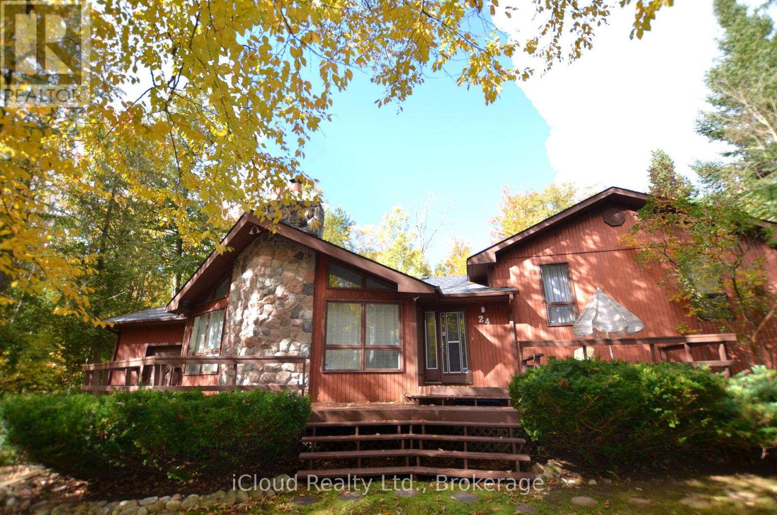 24 Montcalm Crescent, Tiny, Ontario  L9M 0G3 - Photo 2 - S14109790