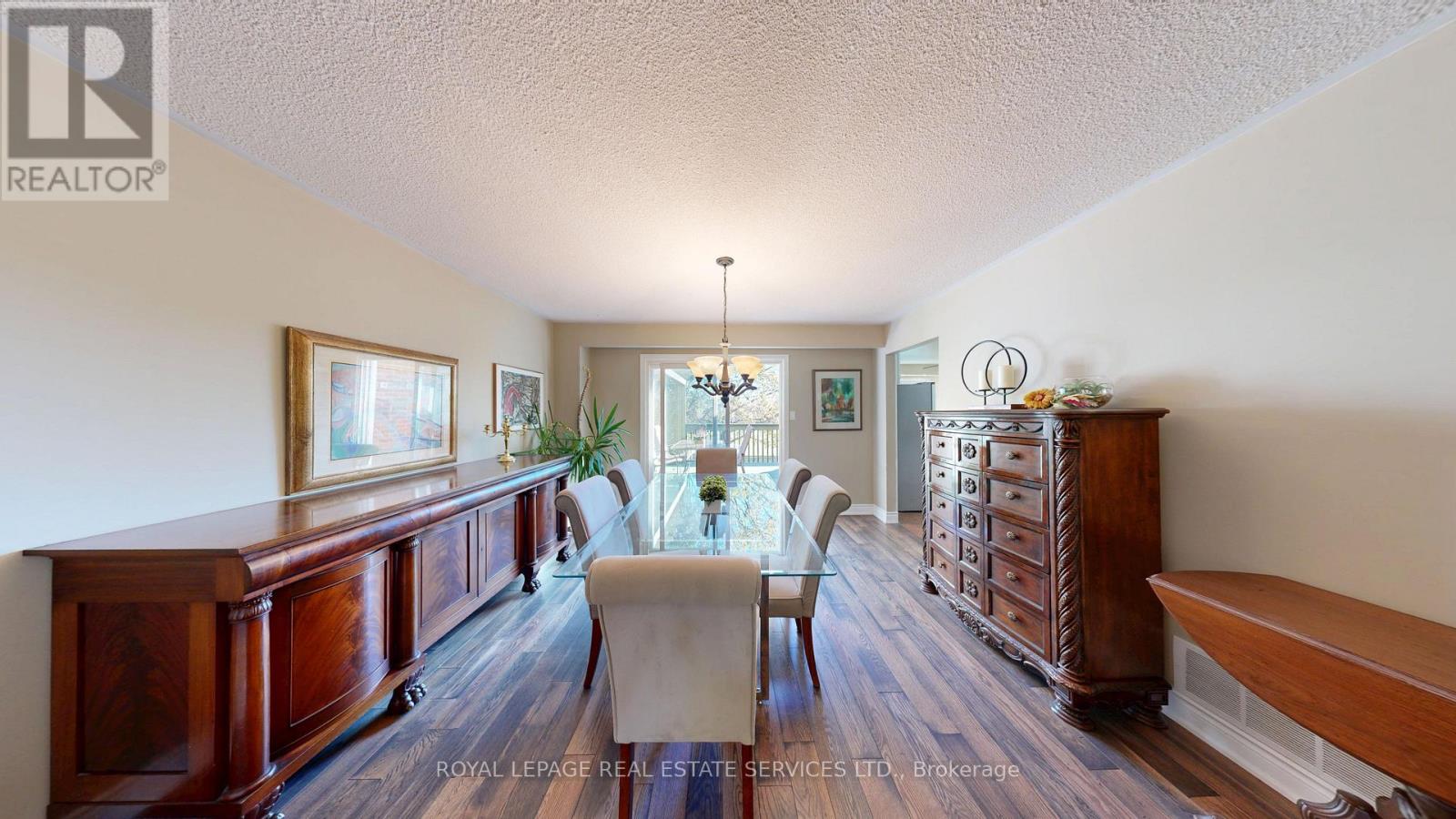 1728 Bough Beeches Boulevard, Mississauga, Ontario  L4W 2B9 - Photo 13 - W14109856