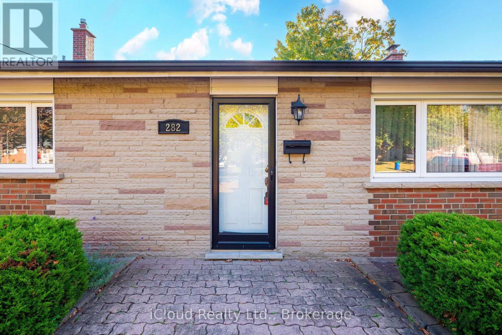 282 Kent Crescent, Burlington (Appleby), Ontario  L7L 4T1 - Photo 11 - W14109872