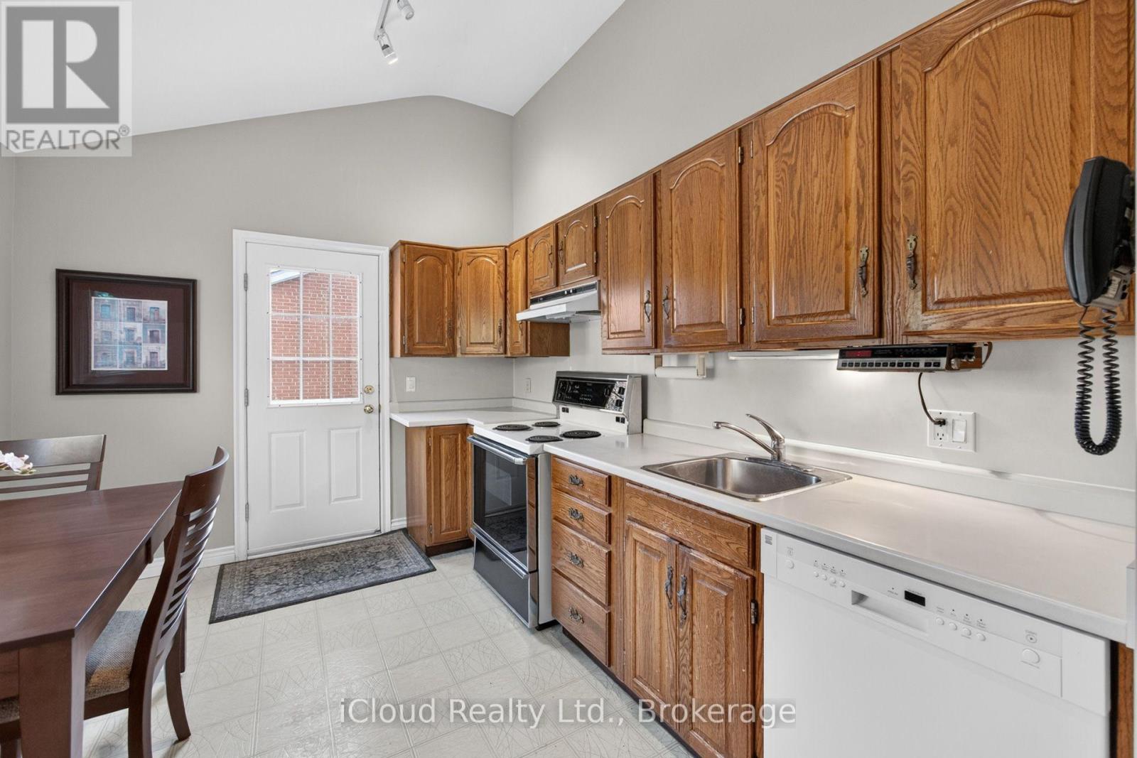 282 Kent Crescent, Burlington (Appleby), Ontario  L7L 4T1 - Photo 20 - W14109872
