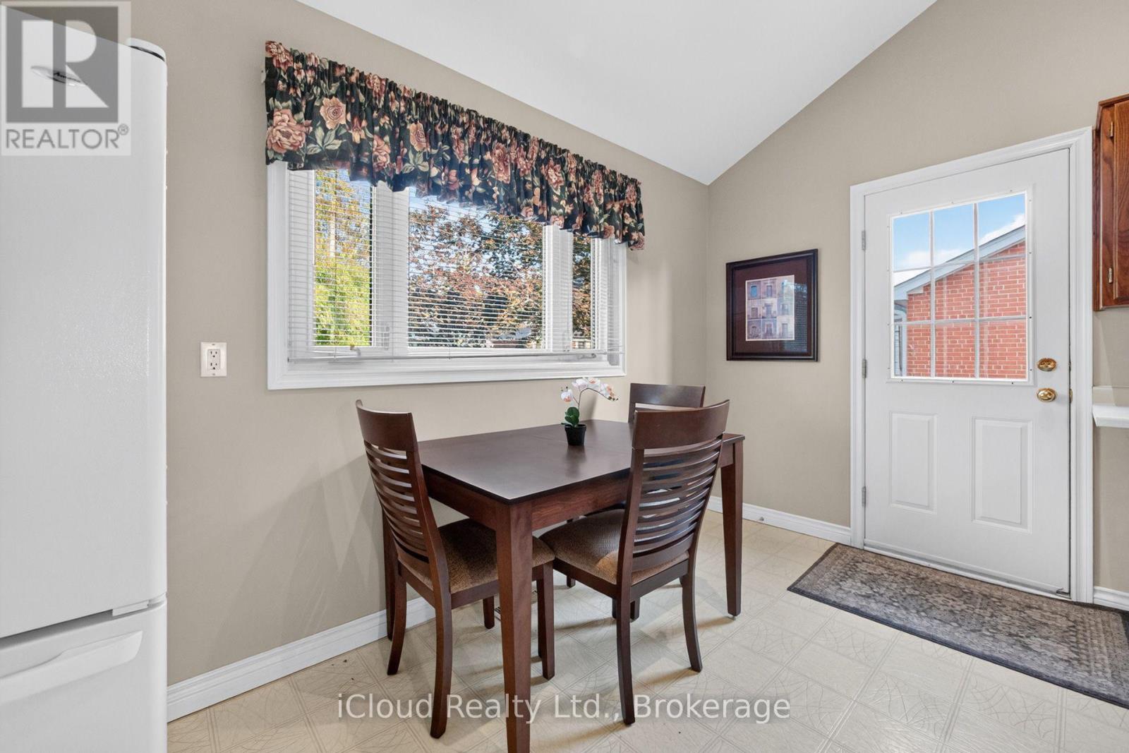 282 Kent Crescent, Burlington (Appleby), Ontario  L7L 4T1 - Photo 21 - W14109872