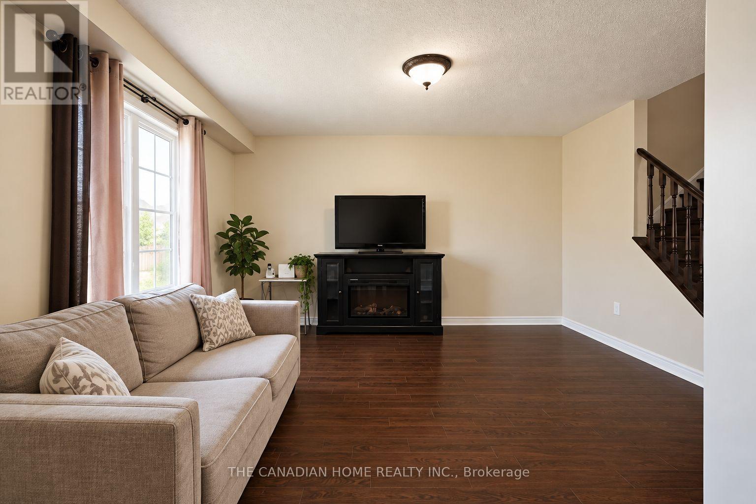 10 Dunvegan Crescent, Brampton (Fletcher's Meadow), Ontario  L7A 2Y3 - Photo 14 - W14109914