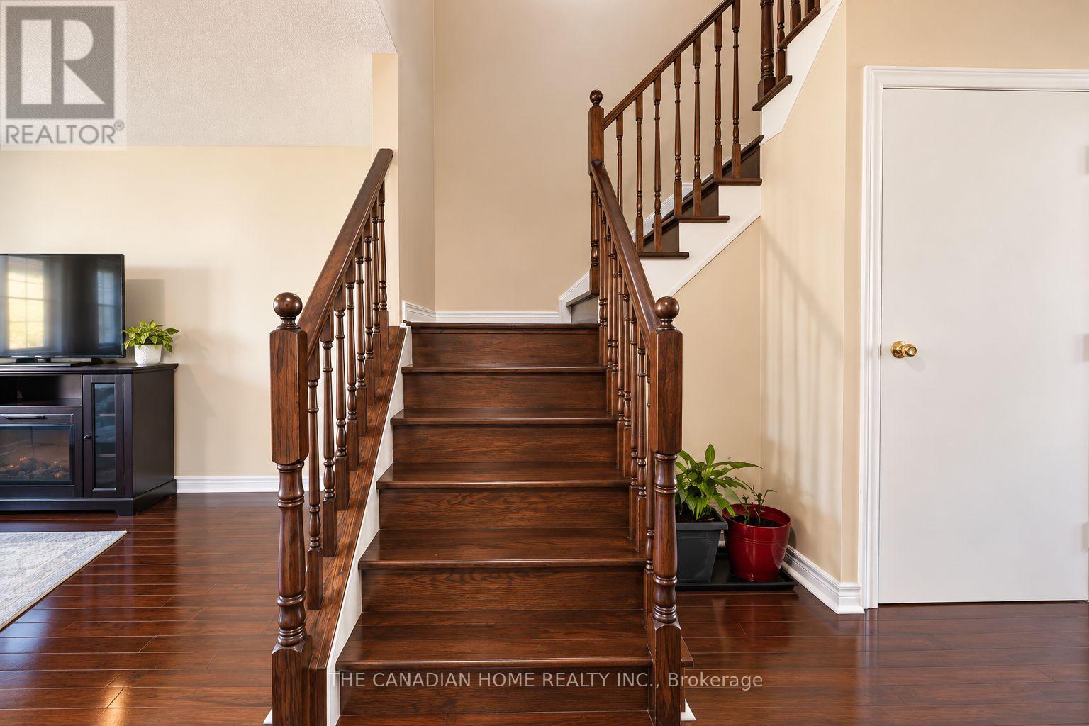 10 Dunvegan Crescent, Brampton (Fletcher's Meadow), Ontario  L7A 2Y3 - Photo 16 - W14109914