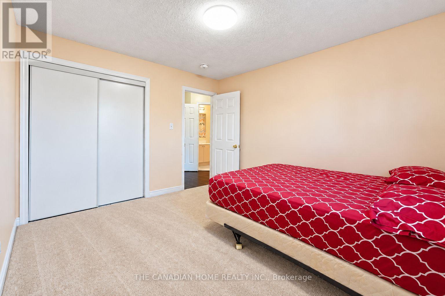10 Dunvegan Crescent, Brampton (Fletcher's Meadow), Ontario  L7A 2Y3 - Photo 33 - W14109914