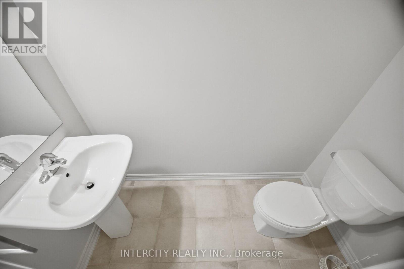 1378 National Common, Burlington (Tyandaga), Ontario  L7P 0V6 - Photo 24 - W14109926