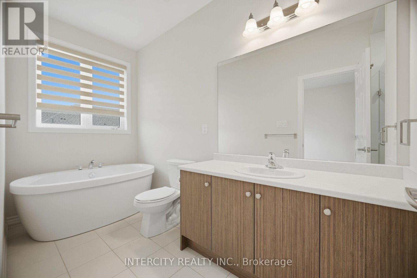 1378 National Common, Burlington (Tyandaga), Ontario  L7P 0V6 - Photo 31 - W14109926