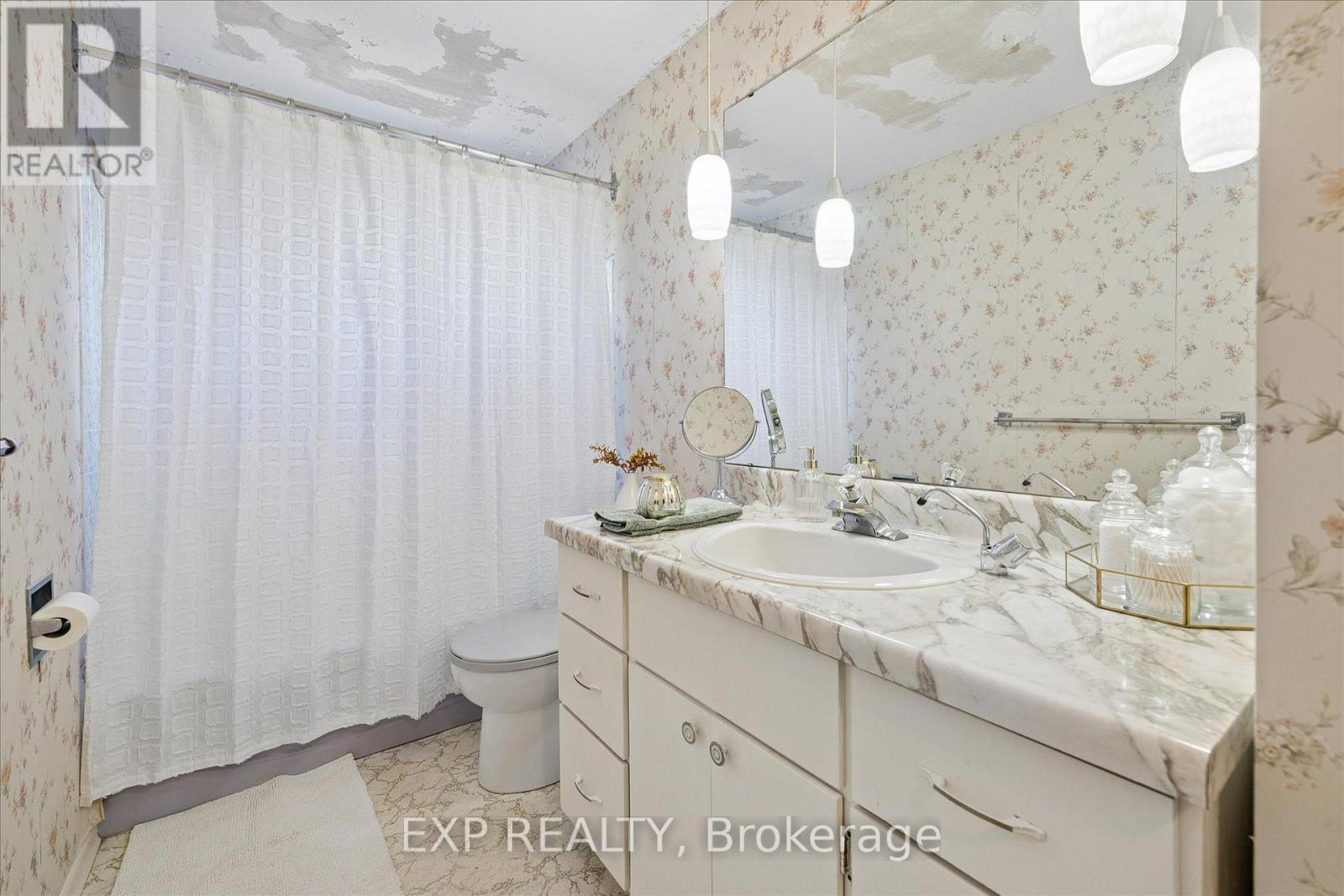 12 Layton Street, Kitchener, Ontario  N2B 1H2 - Photo 19 - X14109826