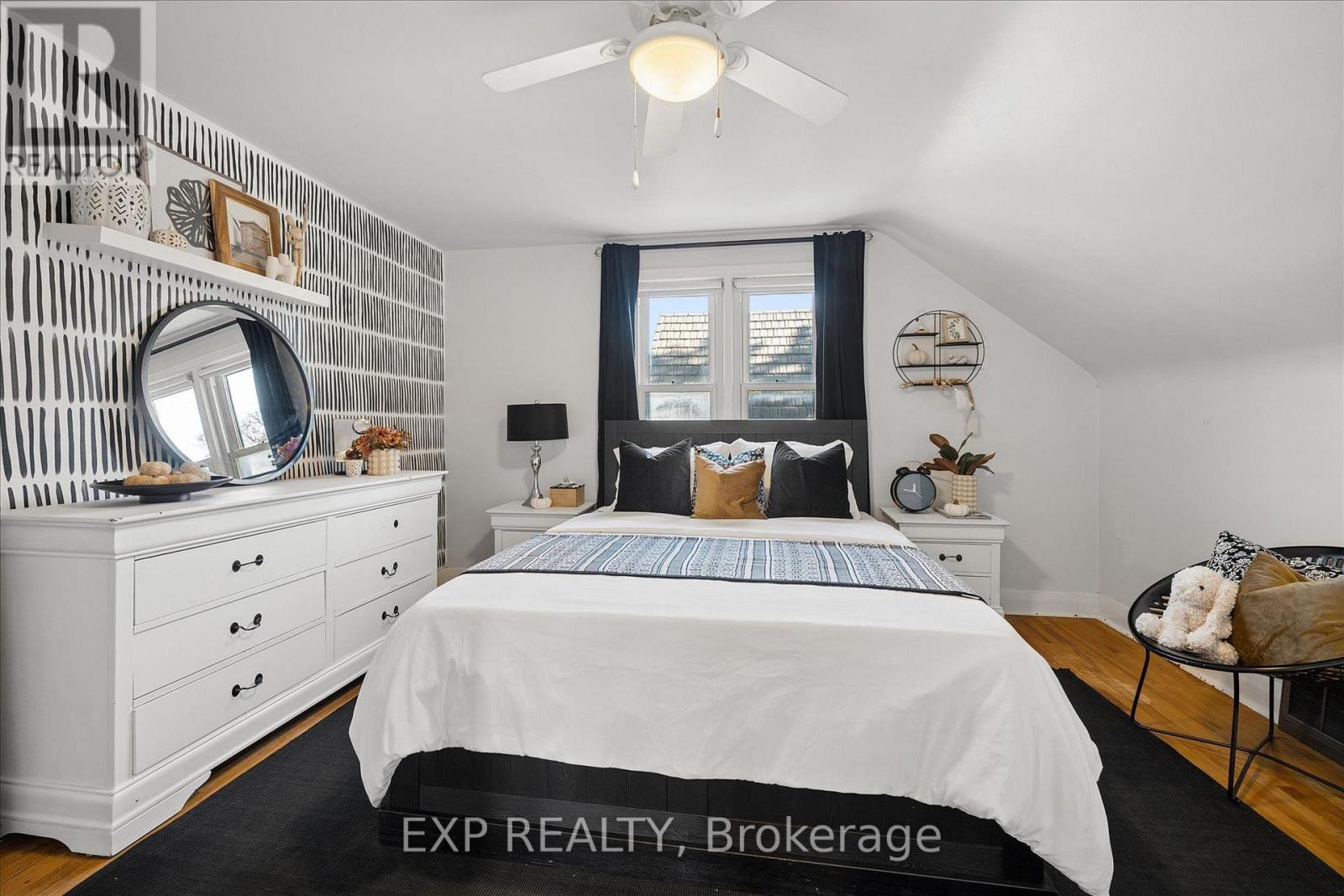 12 Layton Street, Kitchener, Ontario  N2B 1H2 - Photo 20 - X14109826
