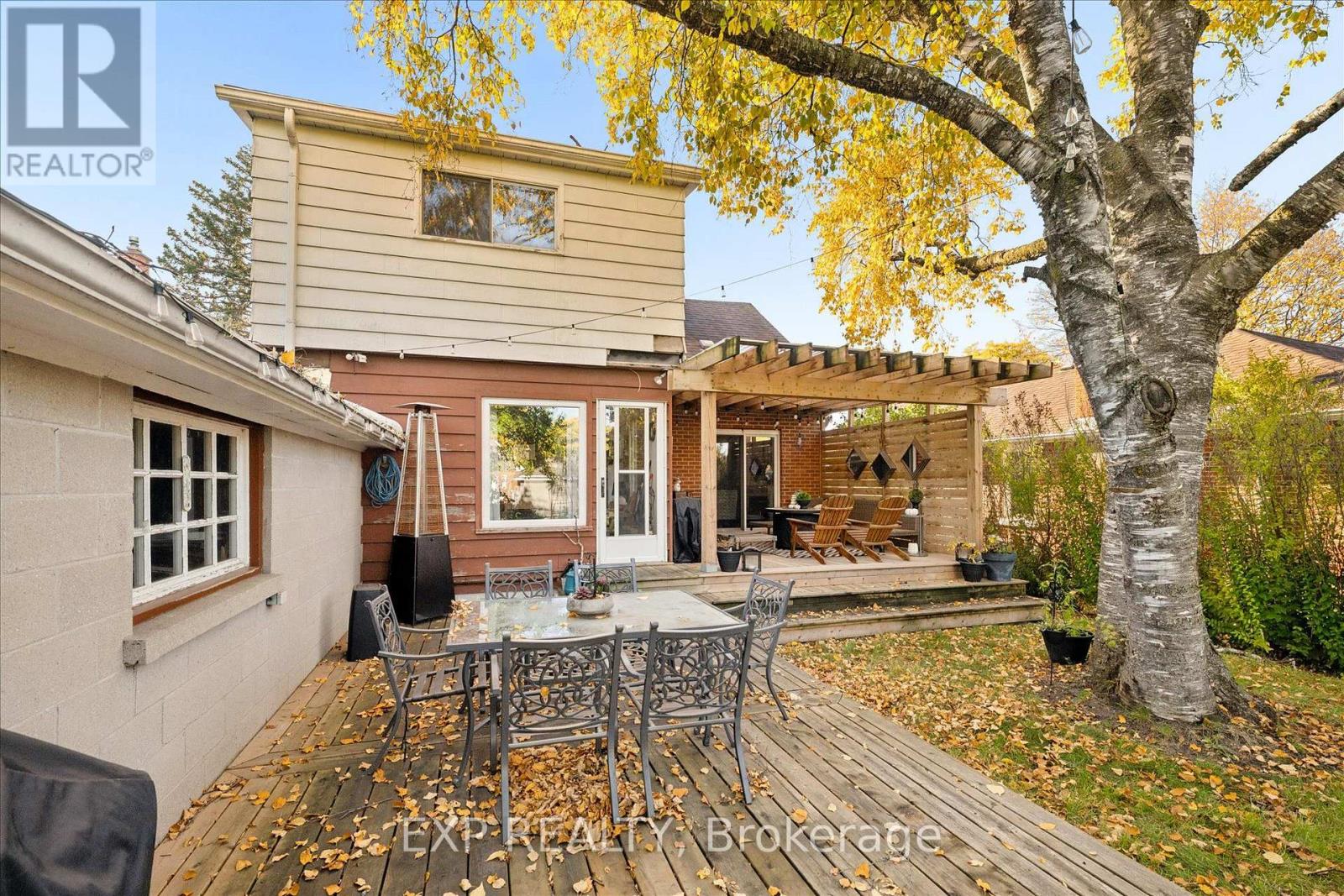 12 Layton Street, Kitchener, Ontario  N2B 1H2 - Photo 27 - X14109826