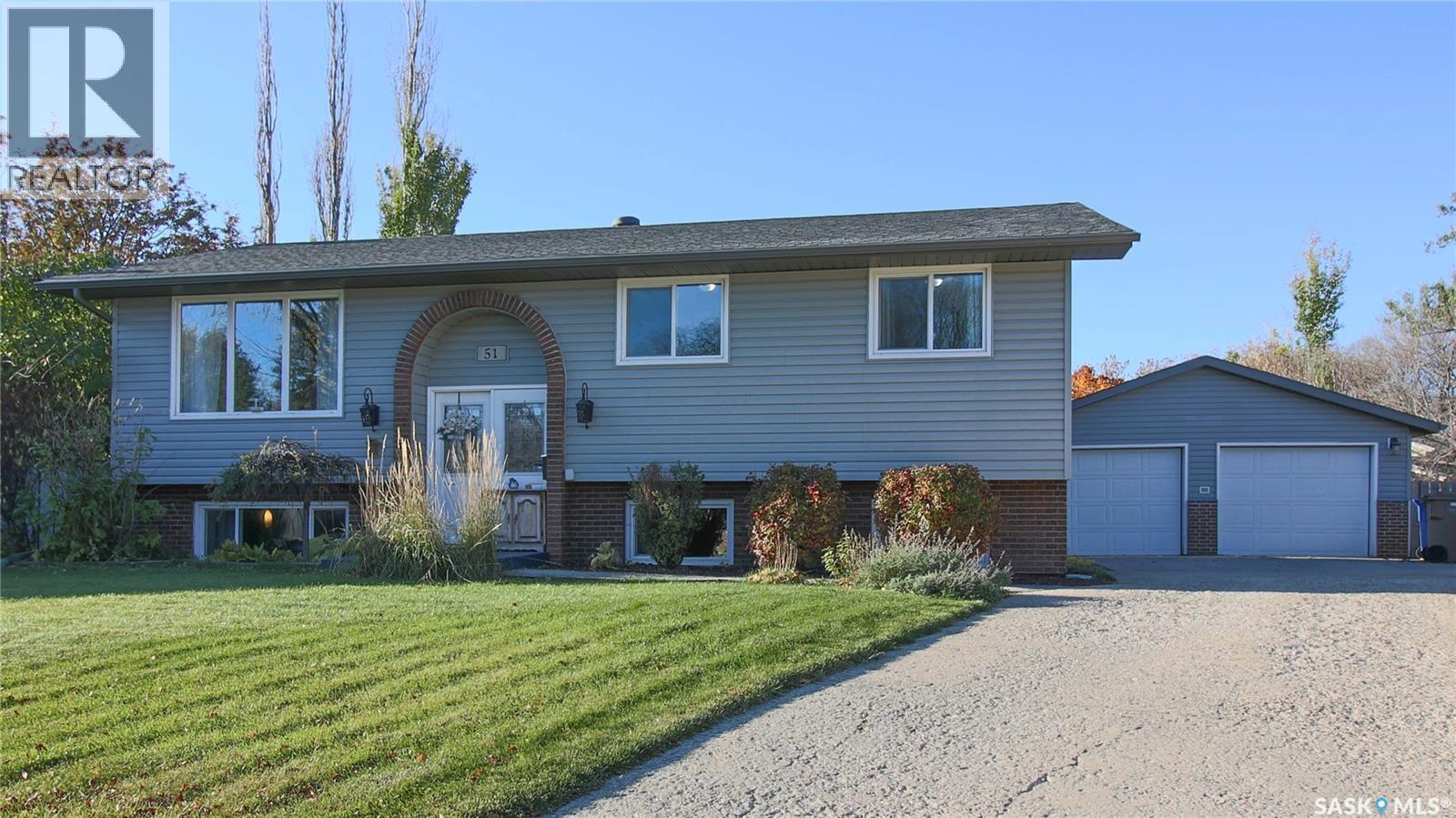 51 French Crescent, Regina, Saskatchewan  S4R 6N3 - Photo 1 - SK051755