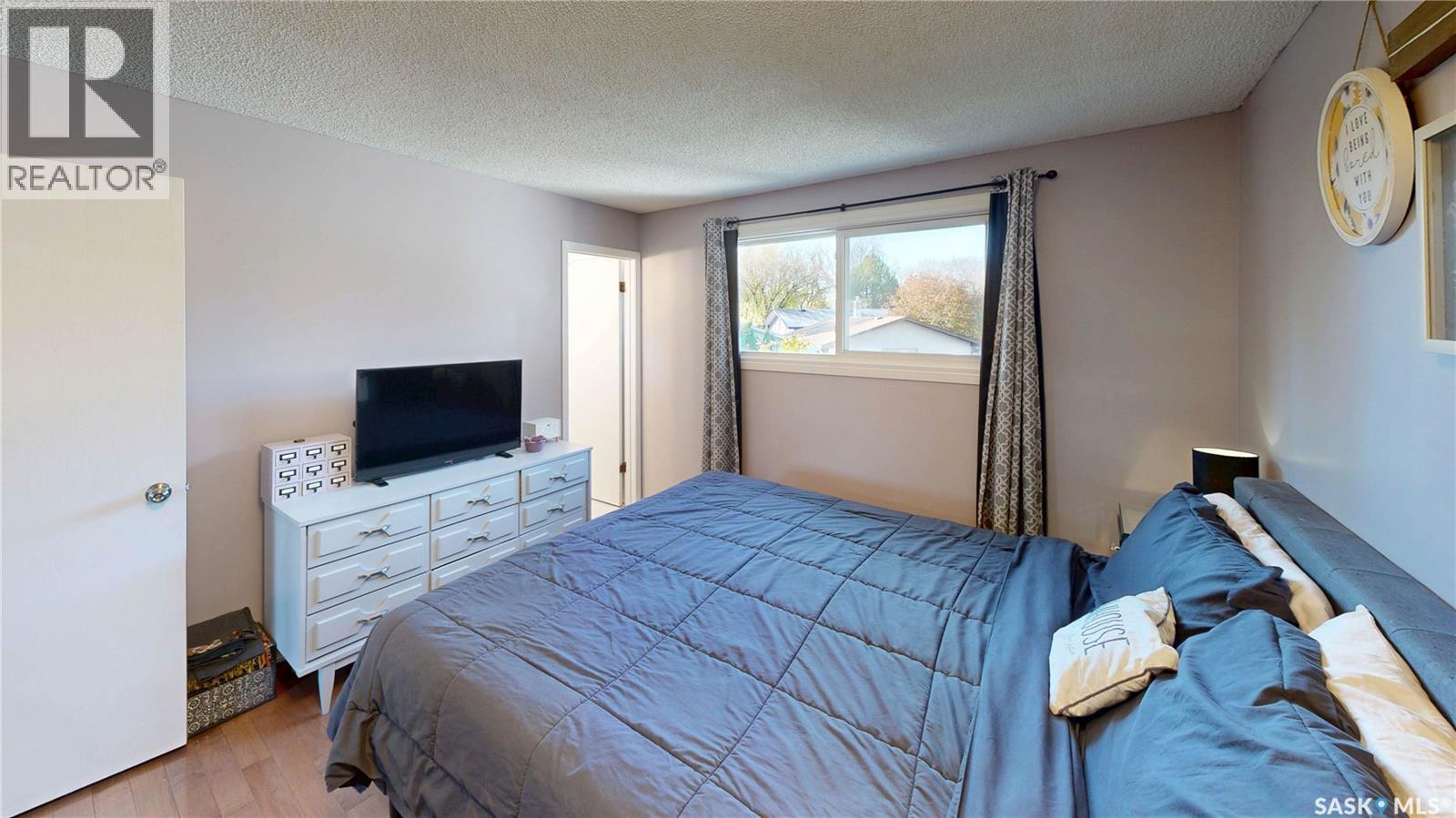 51 French Crescent, Regina, Saskatchewan  S4R 6N3 - Photo 27 - SK051755