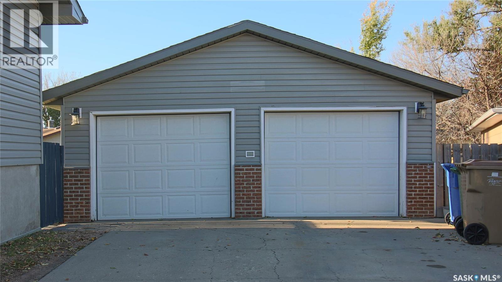 51 French Crescent, Regina, Saskatchewan  S4R 6N3 - Photo 50 - SK051755