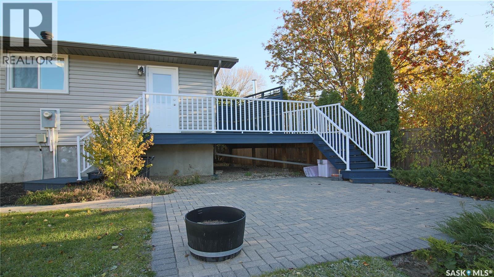 51 French Crescent, Regina, Saskatchewan  S4R 6N3 - Photo 53 - SK051755
