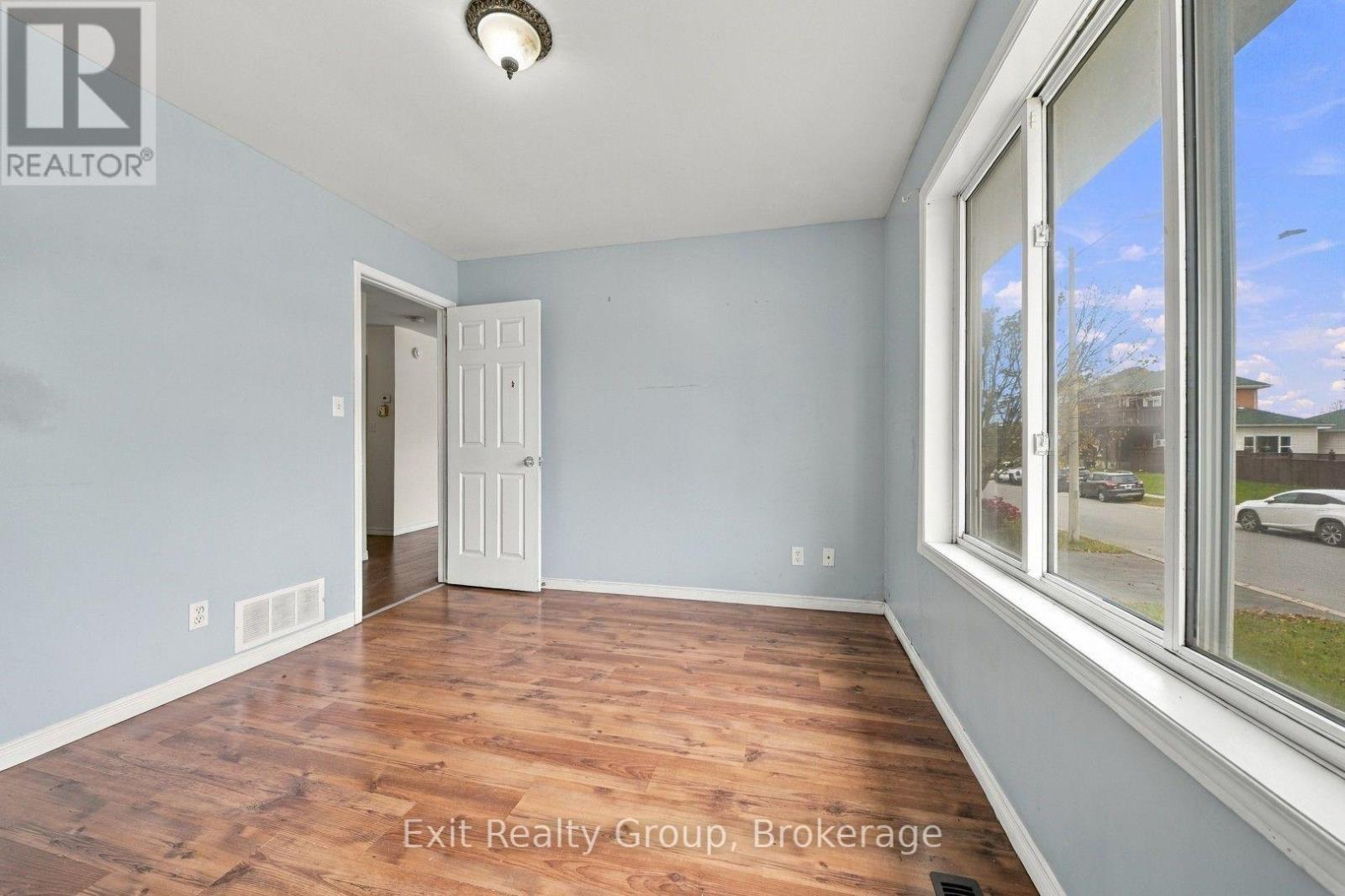 14 Butler Lane, Belleville, Ontario  K8P 5M8 - Photo 17 - X14108438
