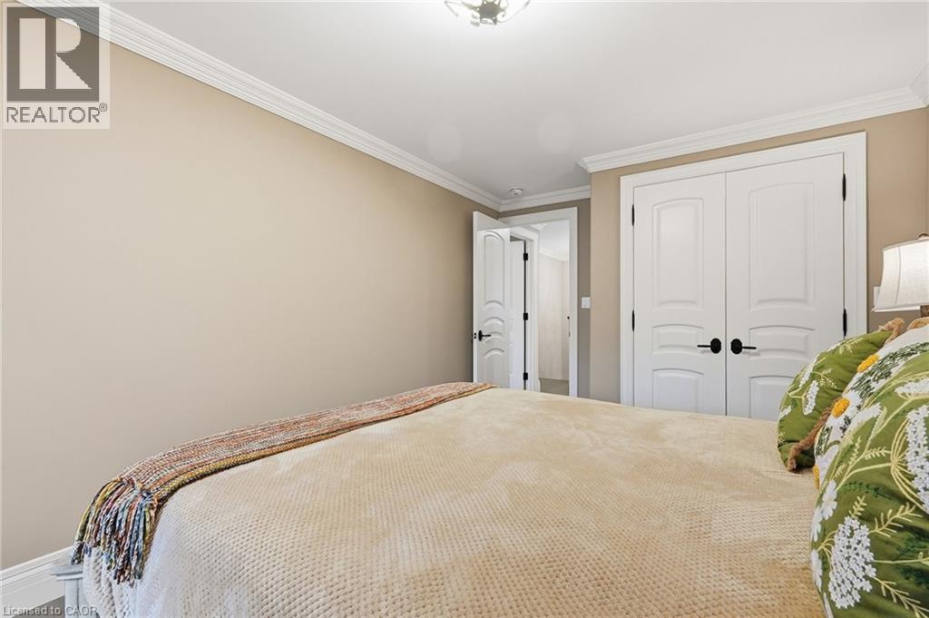 916 Foxbrook Court, Kitchener, Ontario  N2P 2W1 - Photo 29 - 40872483