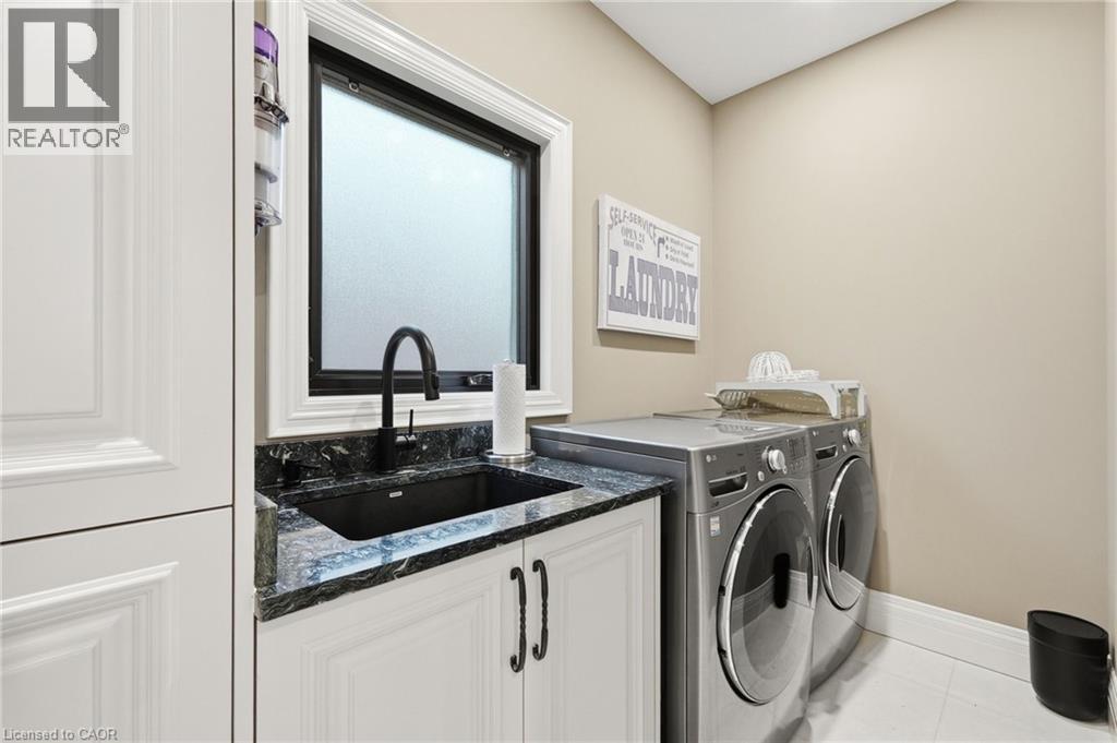 916 Foxbrook Court, Kitchener, Ontario  N2P 2W1 - Photo 34 - 40872483
