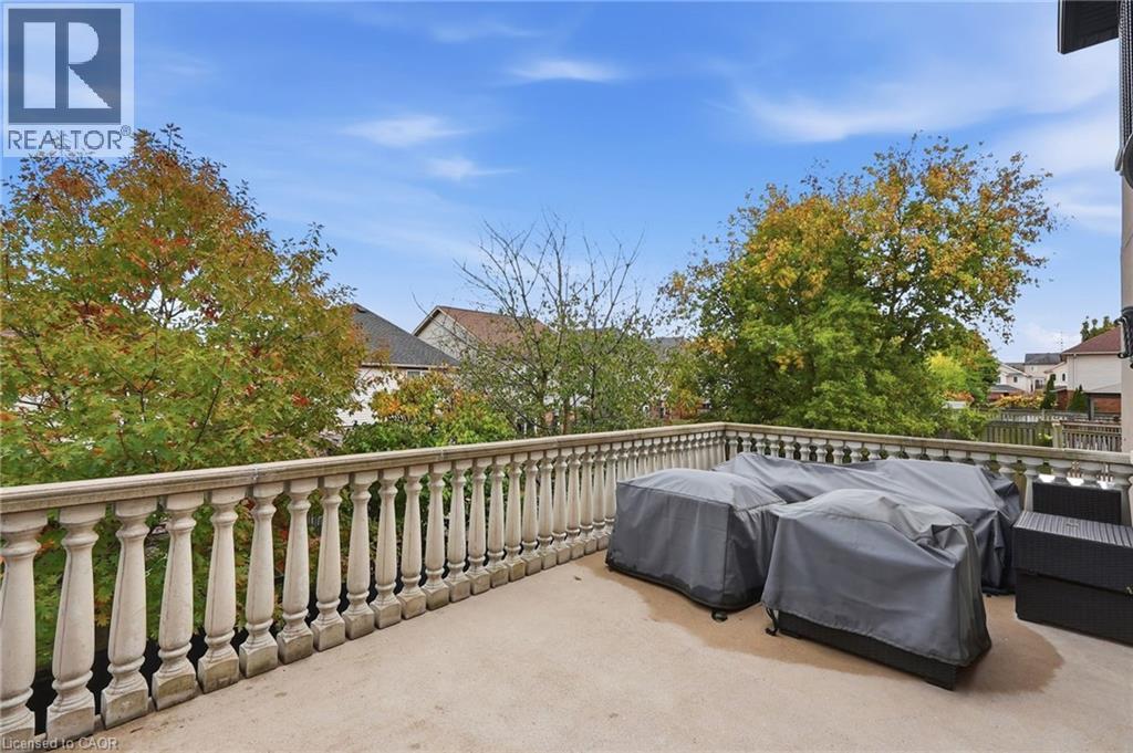 916 Foxbrook Court, Kitchener, Ontario  N2P 2W1 - Photo 37 - 40872483