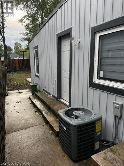 197 Ferguson Avenue S, Hamilton, Ontario  L8N 2N2 - Photo 12 - 40870617