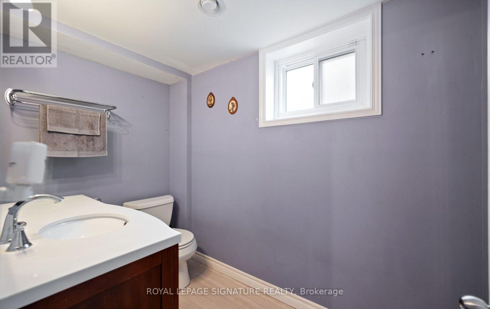 81 Nash Drive, Toronto, Ontario  M3M 2L6 - Photo 24 - W14027560