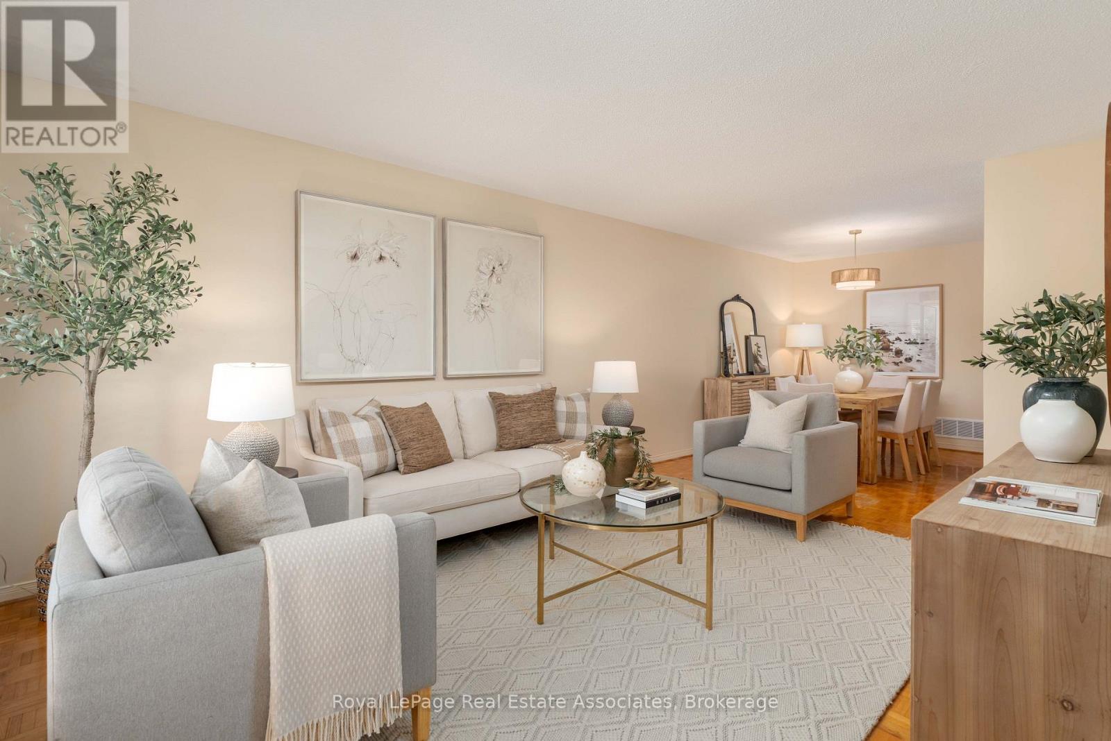 7 CAPSTAN COURT, Toronto, Ontario