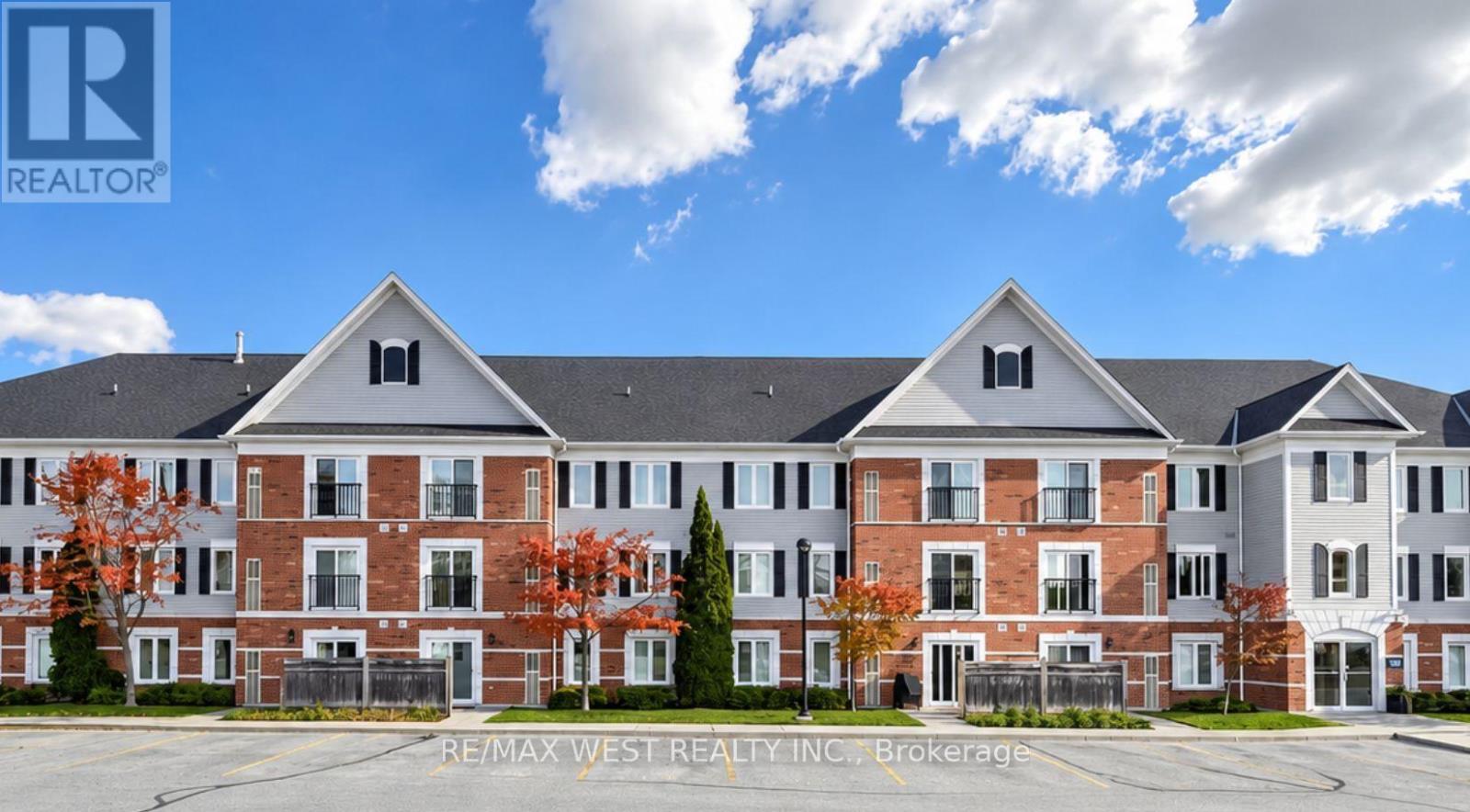 105 - 102 ASPEN SPRINGS DRIVE, Clarington, Ontario