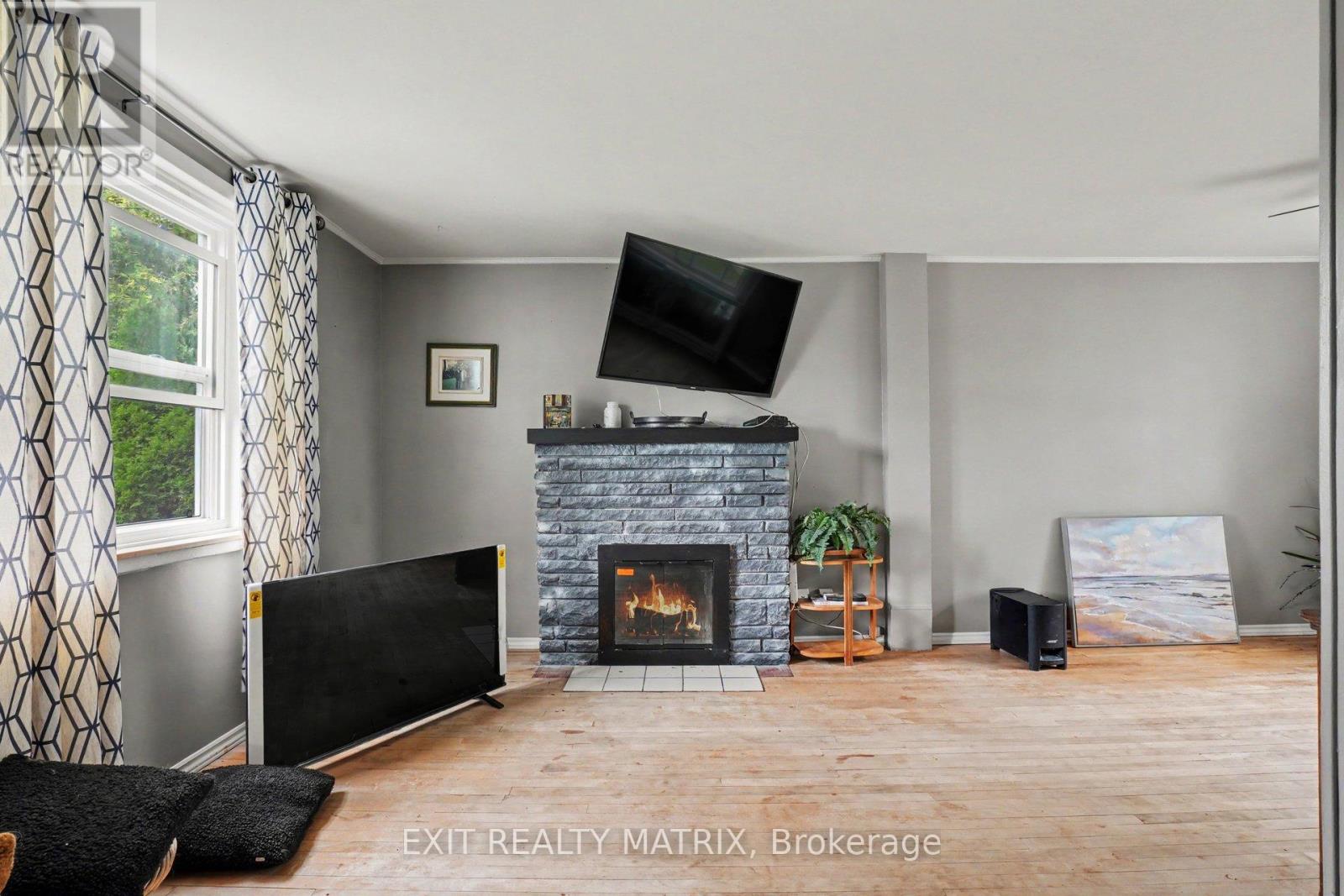 307 West Street, Hawkesbury, Ontario K6A 2P8 - Photo 3 - X14110060