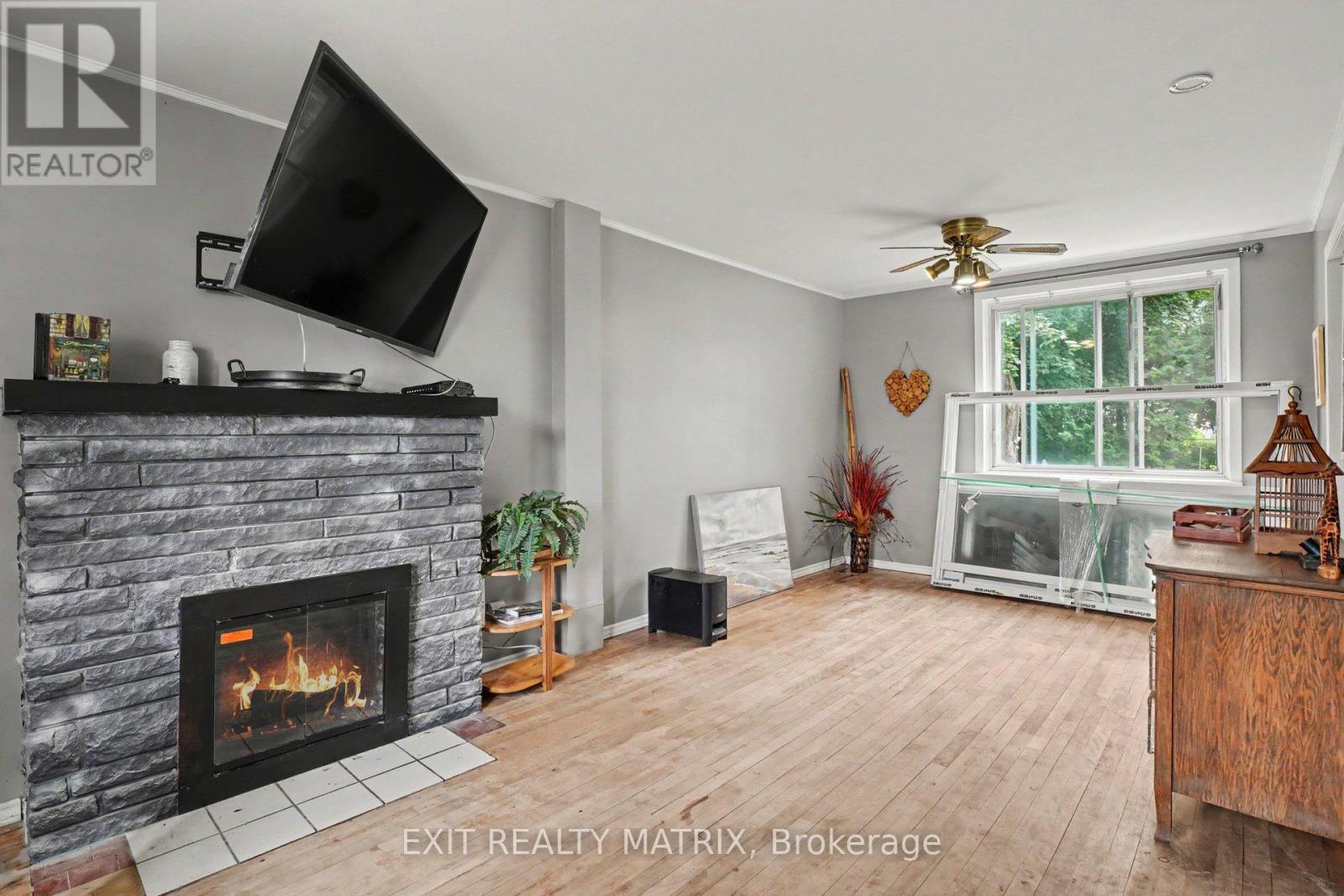 307 West Street, Hawkesbury, Ontario K6A 2P8 - Photo 4 - X14110060