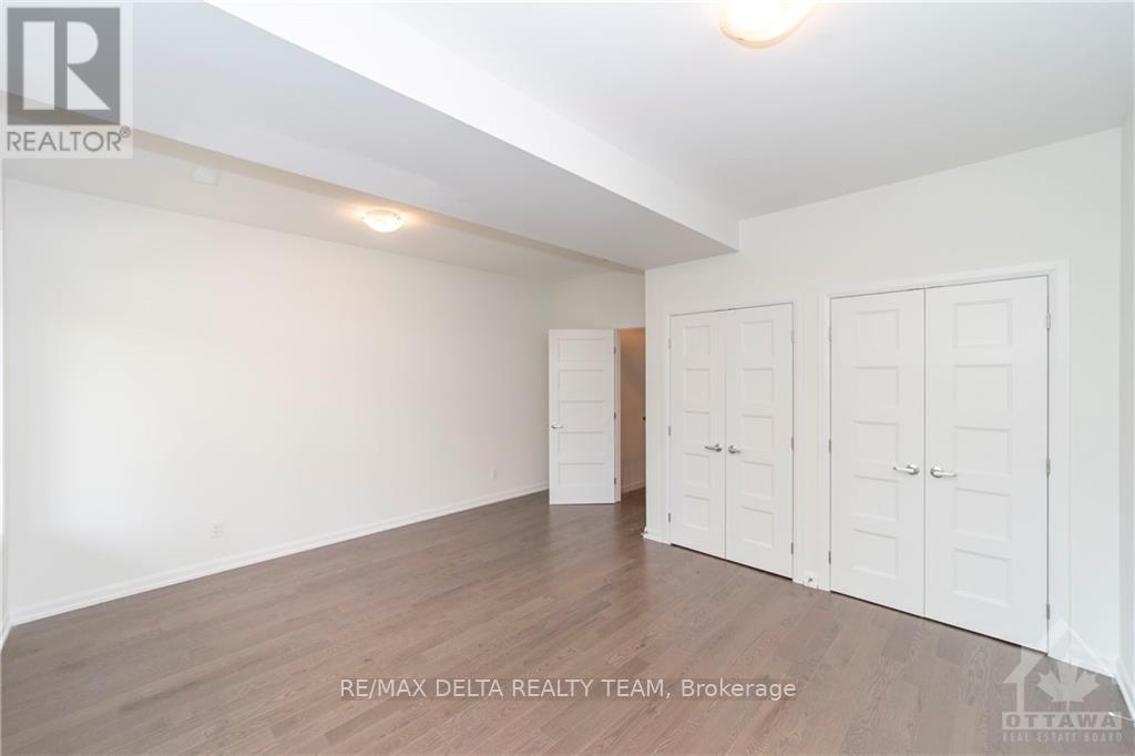 565 Halo Private, Ottawa, Ontario K1C 1R8 - Photo 5 - X14110108
