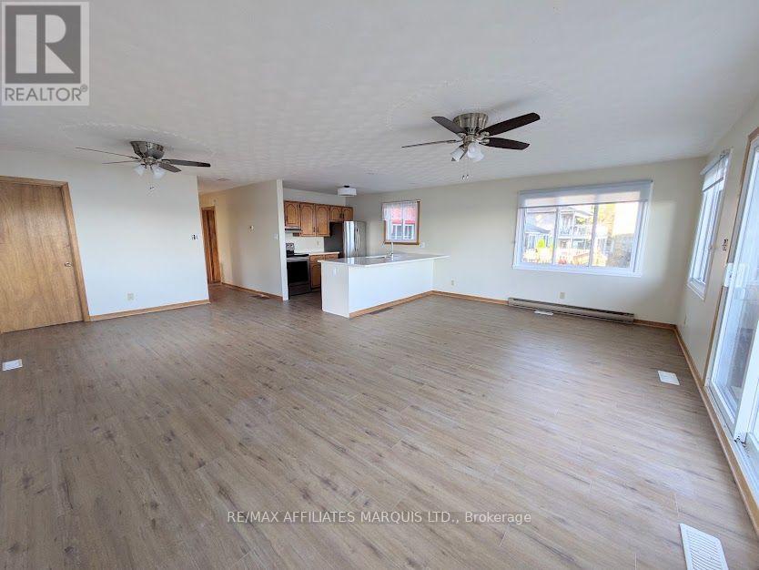 6803 St. Louis Point Road, South Glengarry, Ontario K0C 2E0 - Photo 4 - X14109968